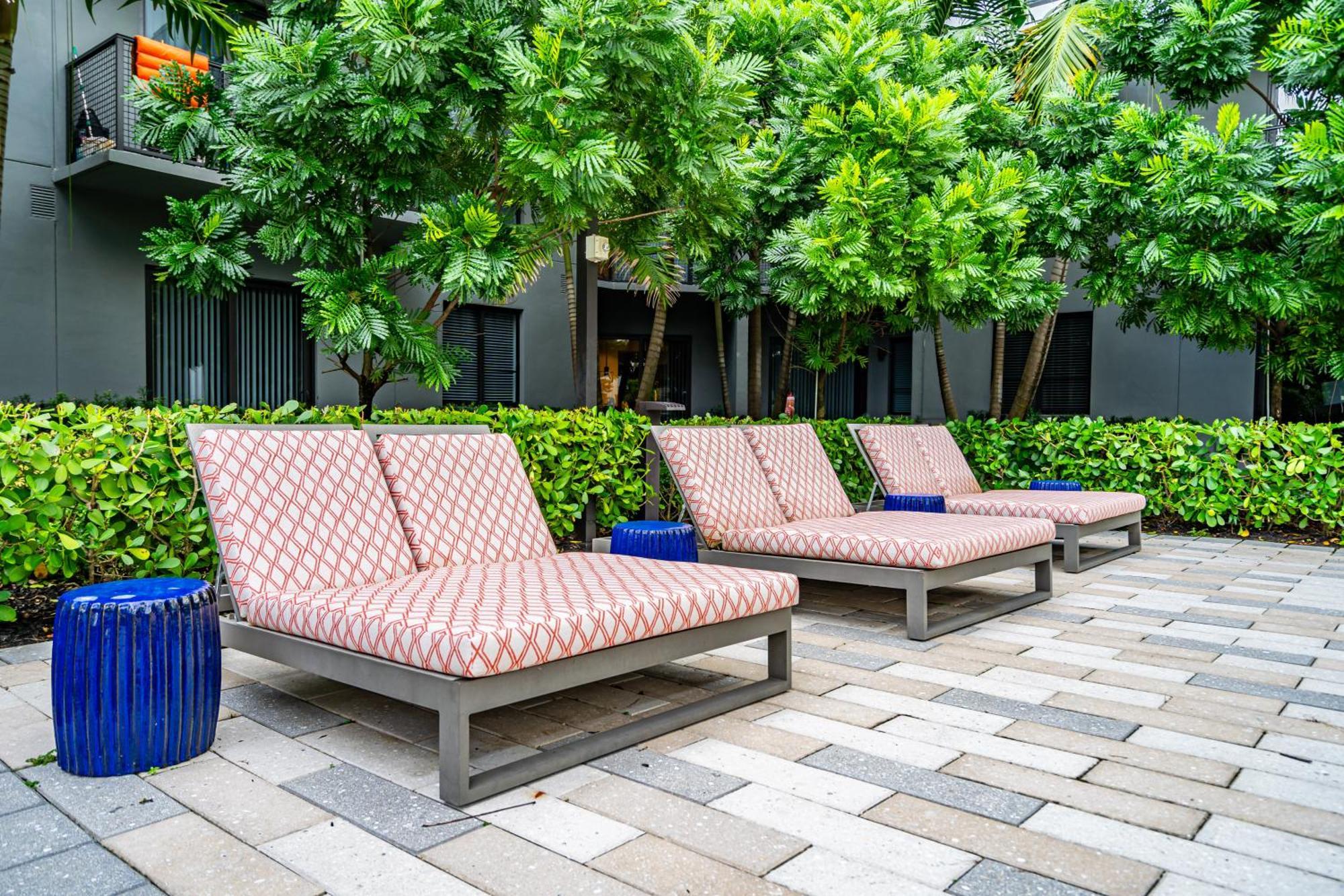 Amazing 2 Bedroom Unit In Doral Miami With Free Parking Hialeah Gardens Exterior foto